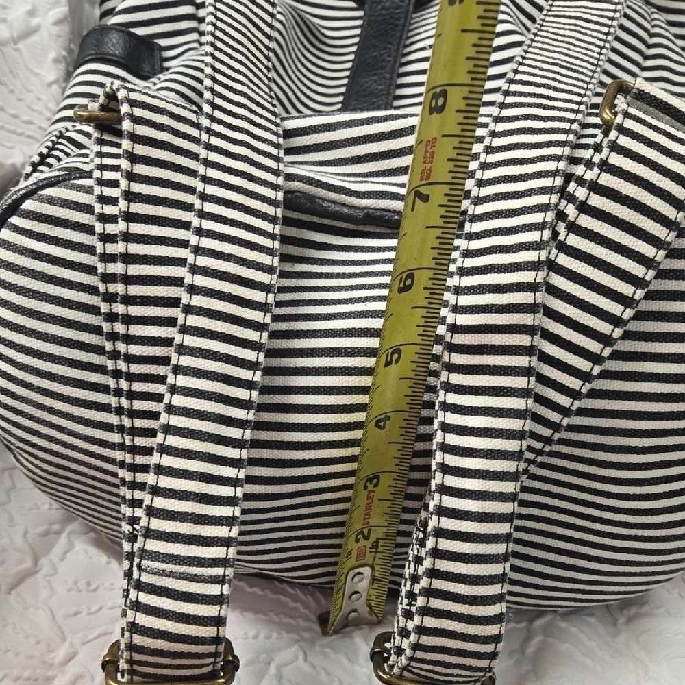 Expressions Chic Black and White Tote